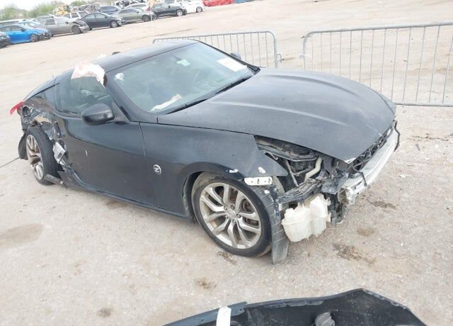 2014 NISSAN 370Z