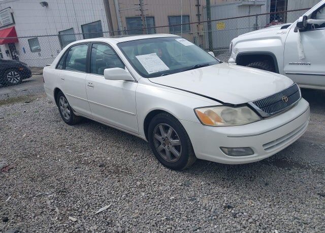 2000 TOYOTA Avalon