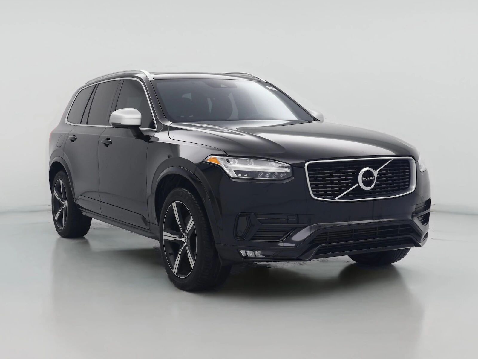 2019 VOLVO XC90