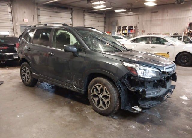 2020 SUBARU Forester