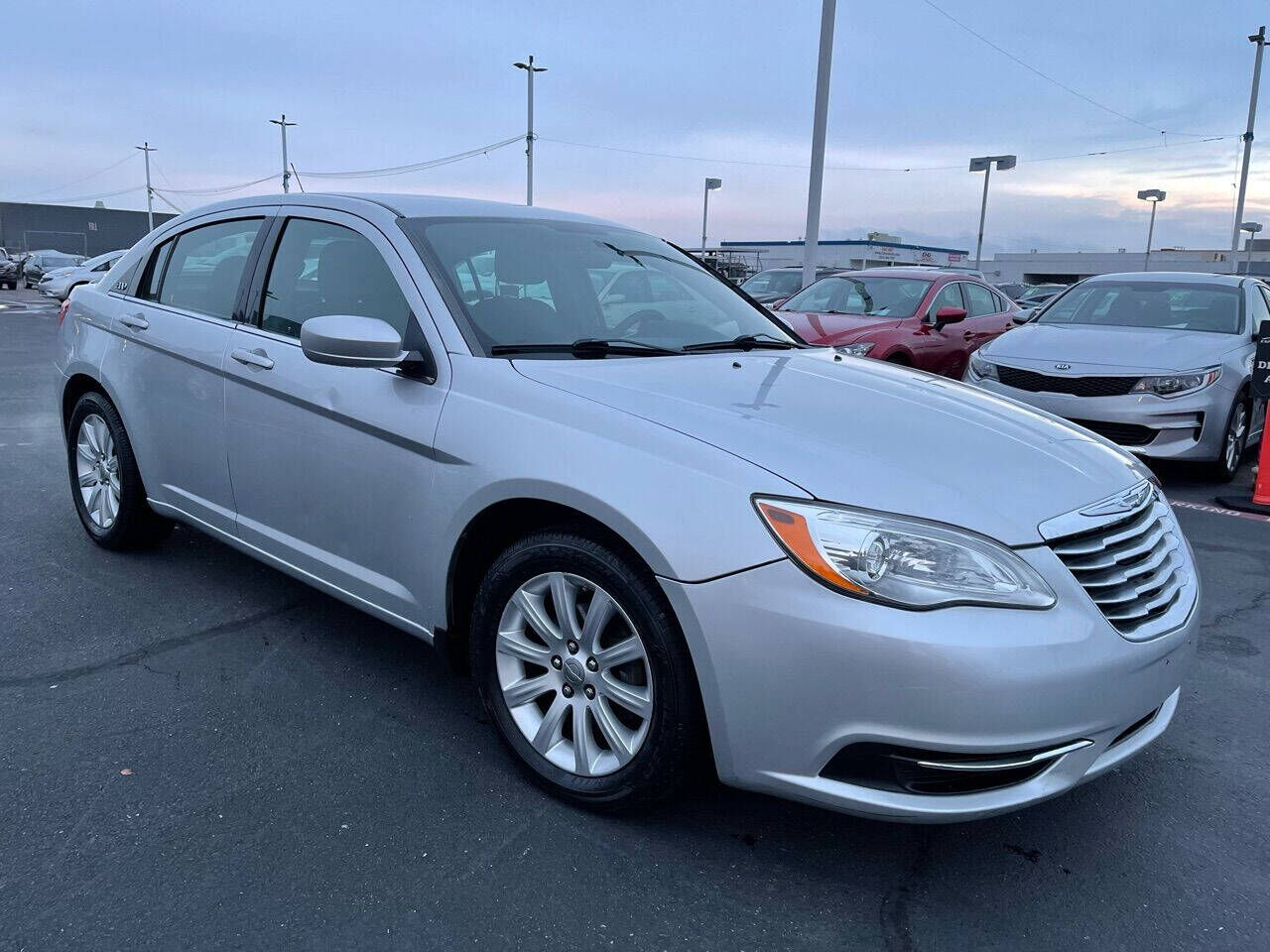 2011 CHRYSLER 200