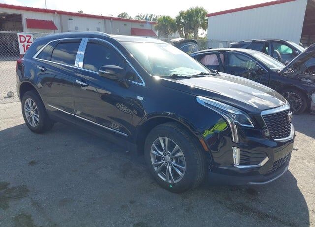 2022 CADILLAC XT5
