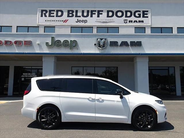 2025 CHRYSLER Pacifica