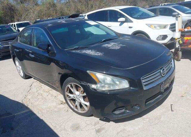 2014 NISSAN Maxima