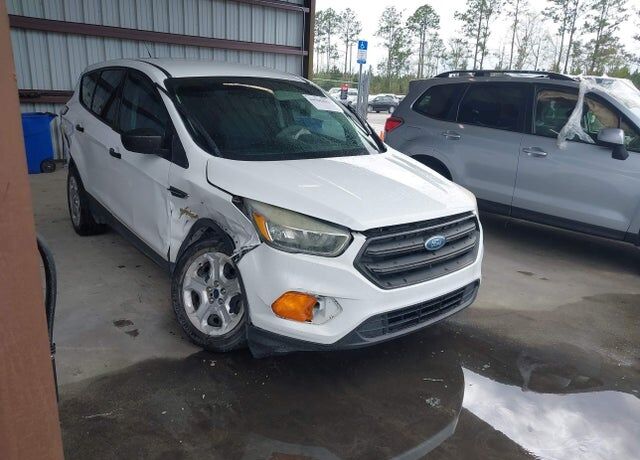 2017 FORD Escape