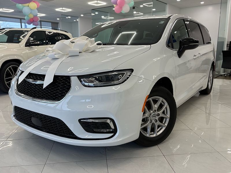 2025 CHRYSLER Pacifica