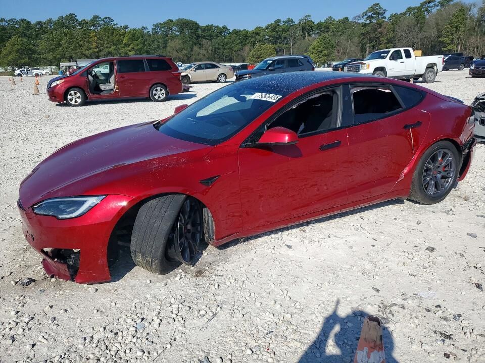 2024 TESLA Model S