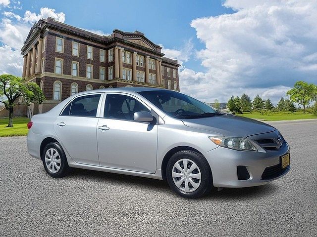 2013 TOYOTA Corolla