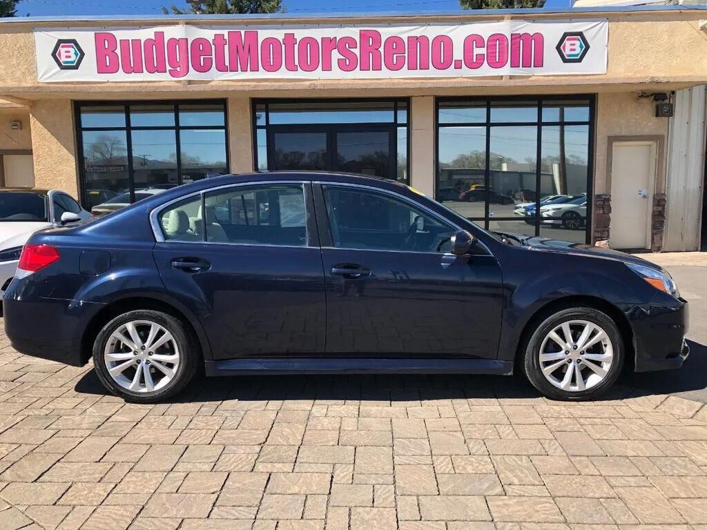 2014 SUBARU Legacy