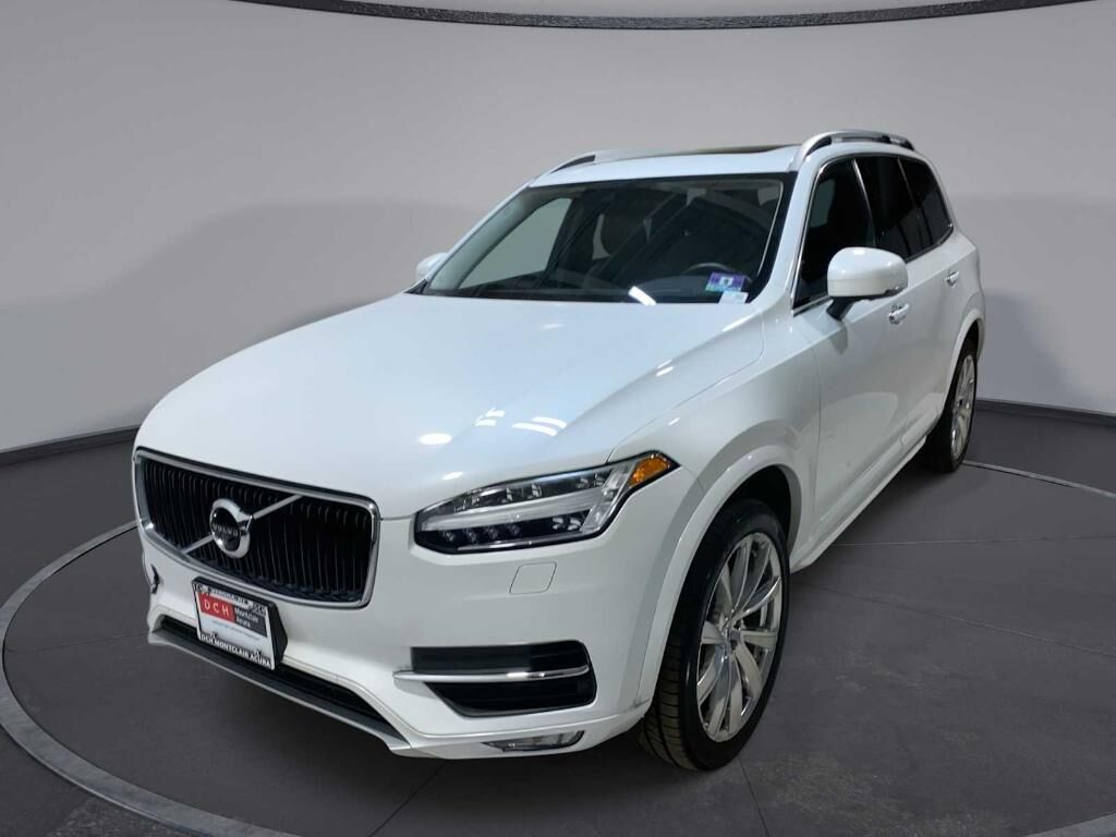 2017 VOLVO XC90
