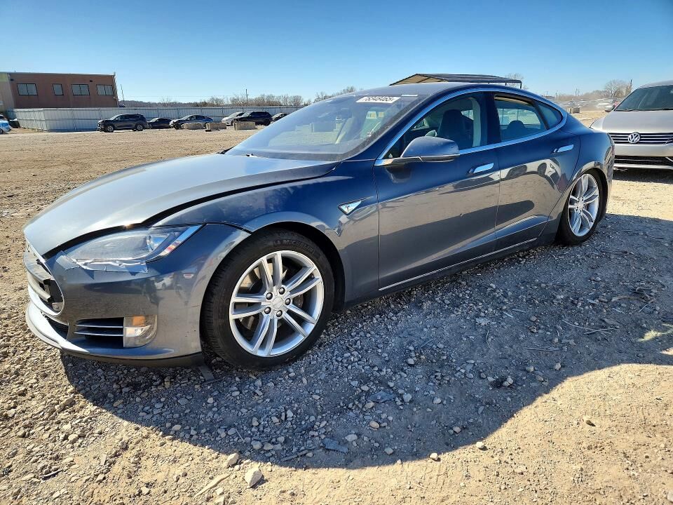 2013 TESLA Model S