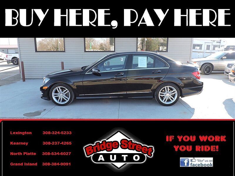 2013 MERCEDES-BENZ C-Class