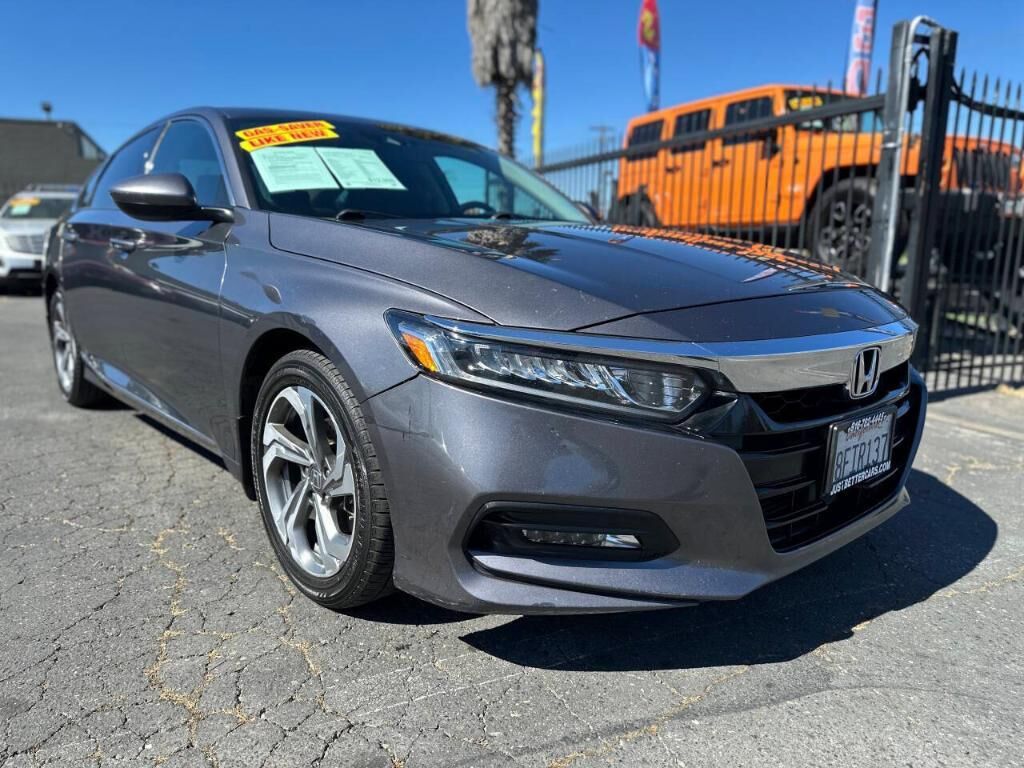 2018 HONDA Accord