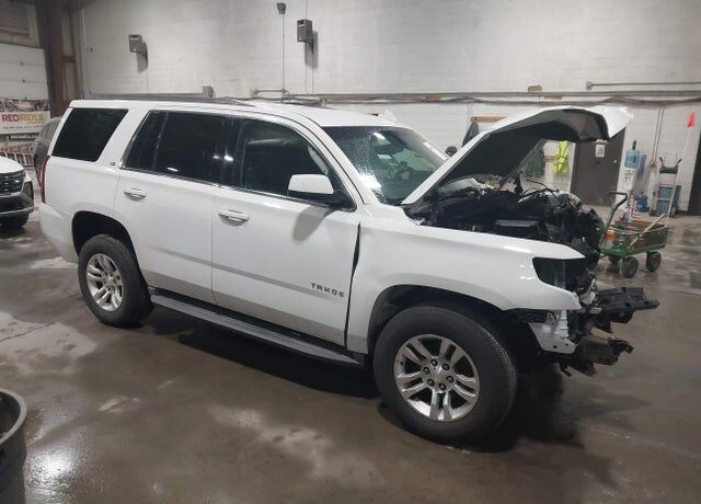 2016 CHEVROLET Tahoe