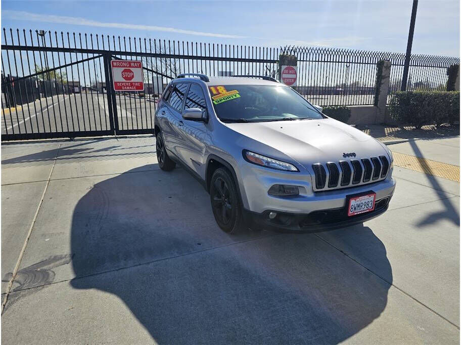 2018 JEEP Cherokee