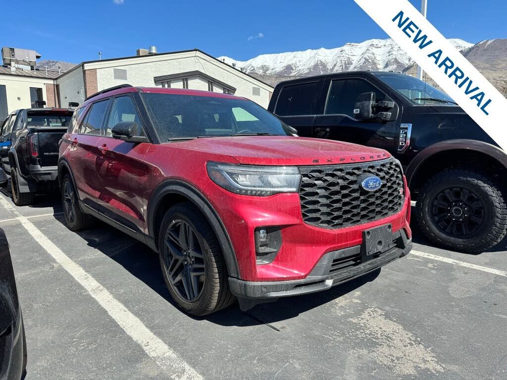 2025 FORD Explorer