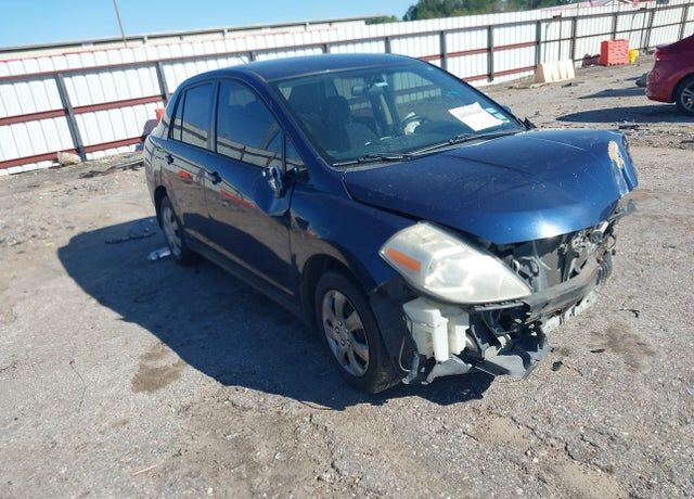 2009 NISSAN Versa