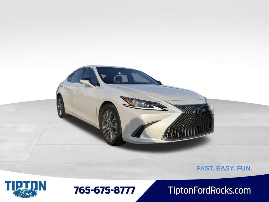 2019 LEXUS ES
