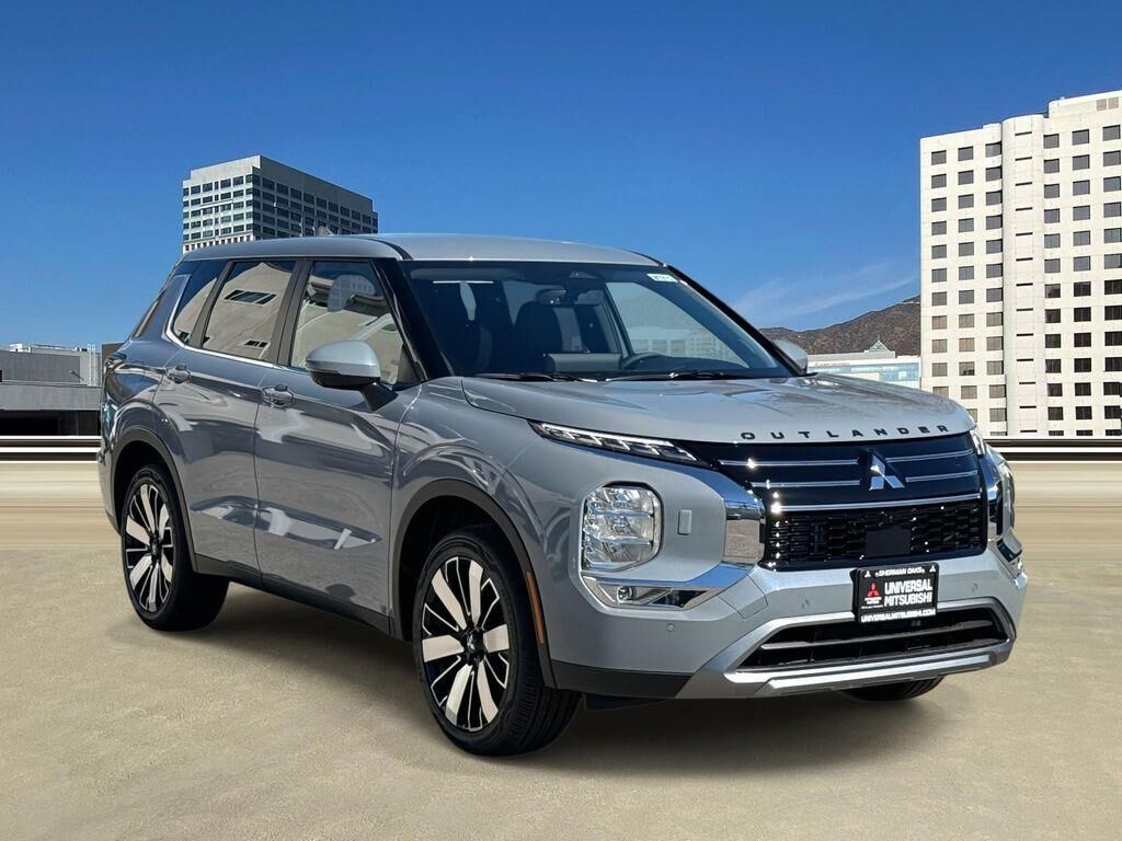 2026 MITSUBISHI Outlander