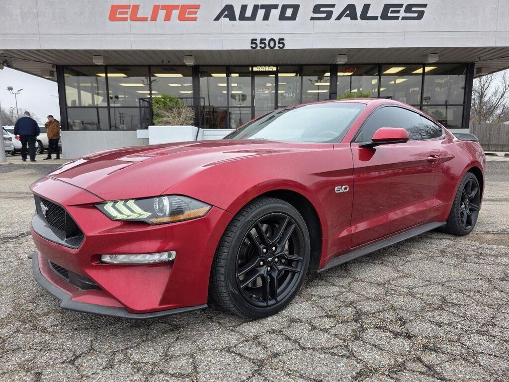 2020 FORD Mustang