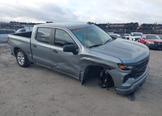 2025 CHEVROLET Silverado