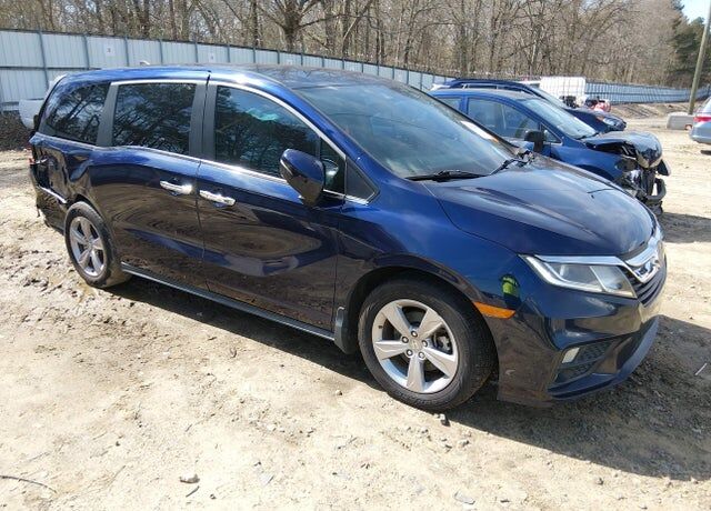 2018 HONDA Odyssey