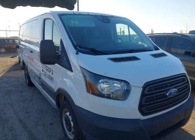 2018 FORD Transit