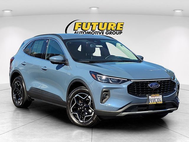 2025 FORD Escape
