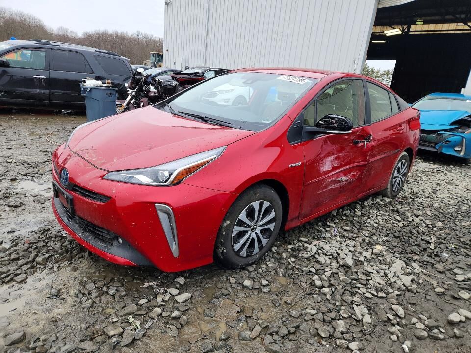 2022 TOYOTA PRIUS