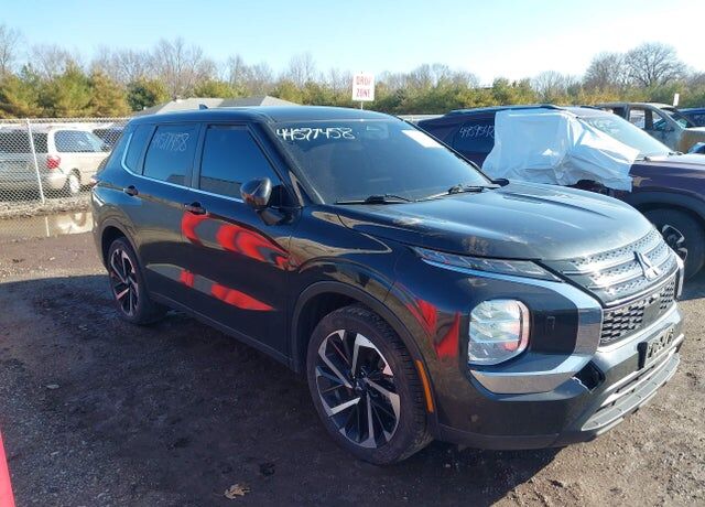2022 MITSUBISHI Outlander