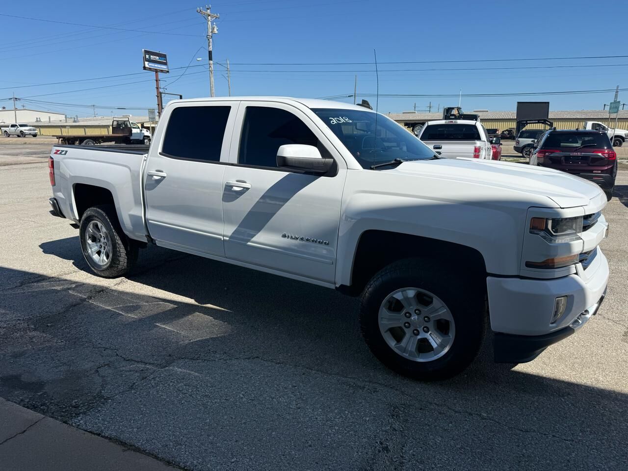 2018 CHEVROLET Silverado
