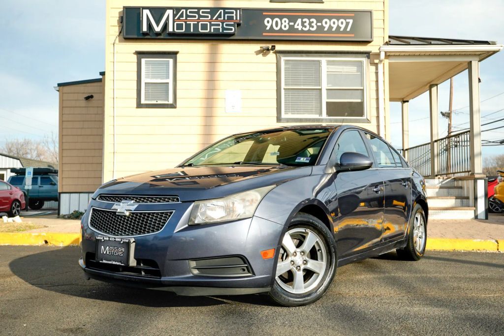 2013 CHEVROLET Cruze