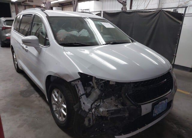 2022 CHRYSLER Pacifica