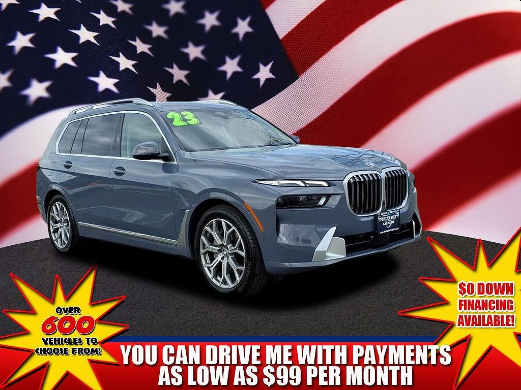 2023 BMW X7
