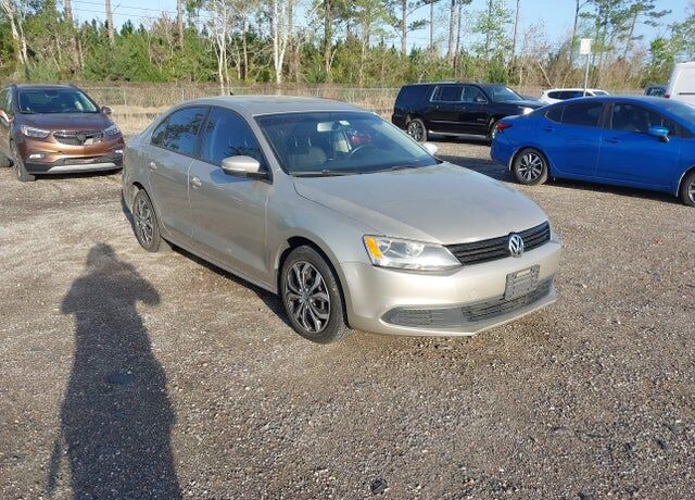 2014 VOLKSWAGEN Jetta