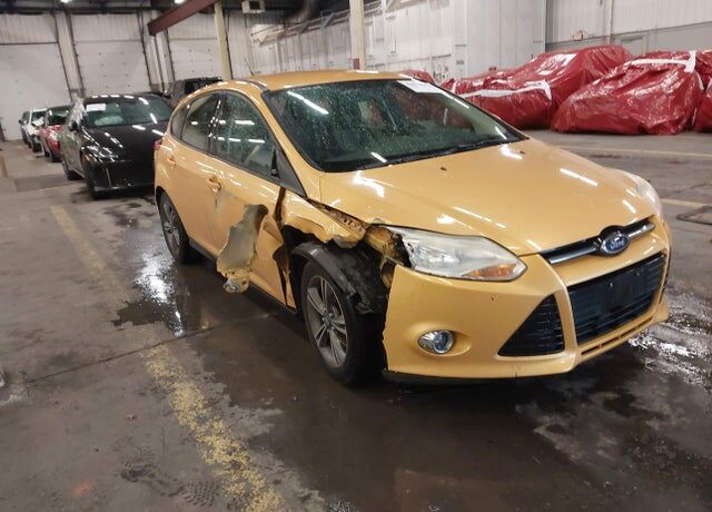 2012 FORD Focus
