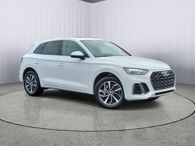 2022 AUDI Q5