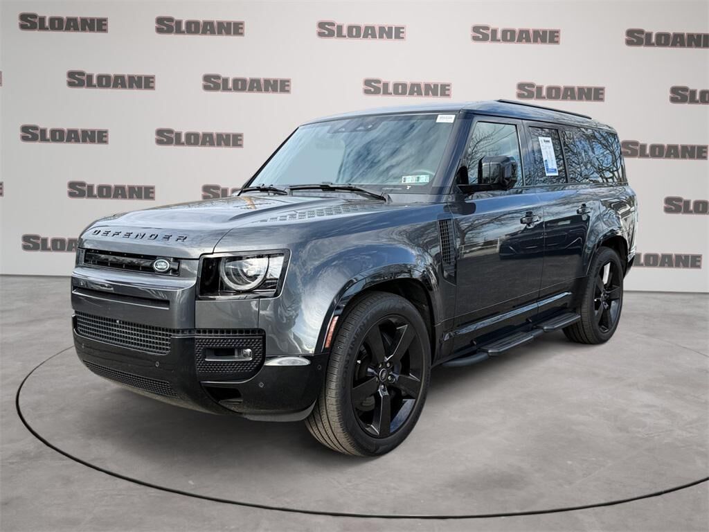 2025 LAND ROVER Defender