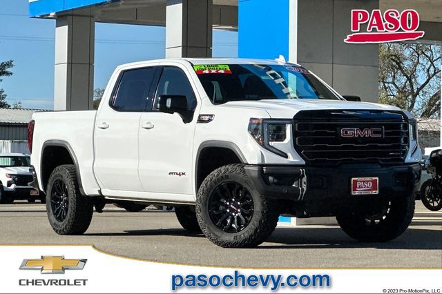 2023 GMC Sierra