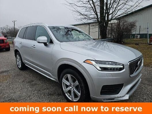 2022 VOLVO XC90