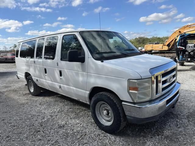 2009 FORD E-350