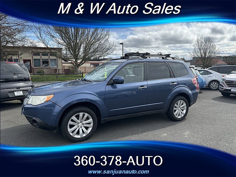 2011 SUBARU Forester