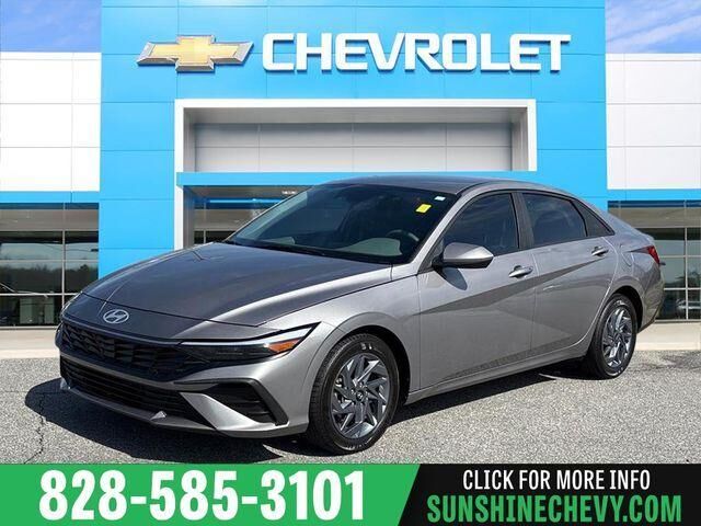 2024 HYUNDAI Elantra