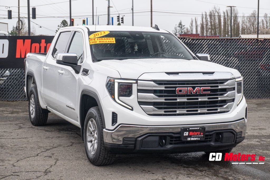 2023 GMC Sierra