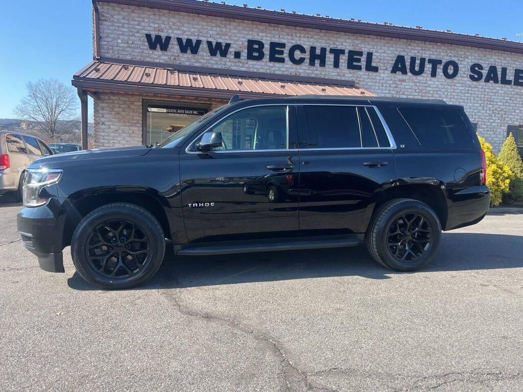 2017 CHEVROLET Tahoe