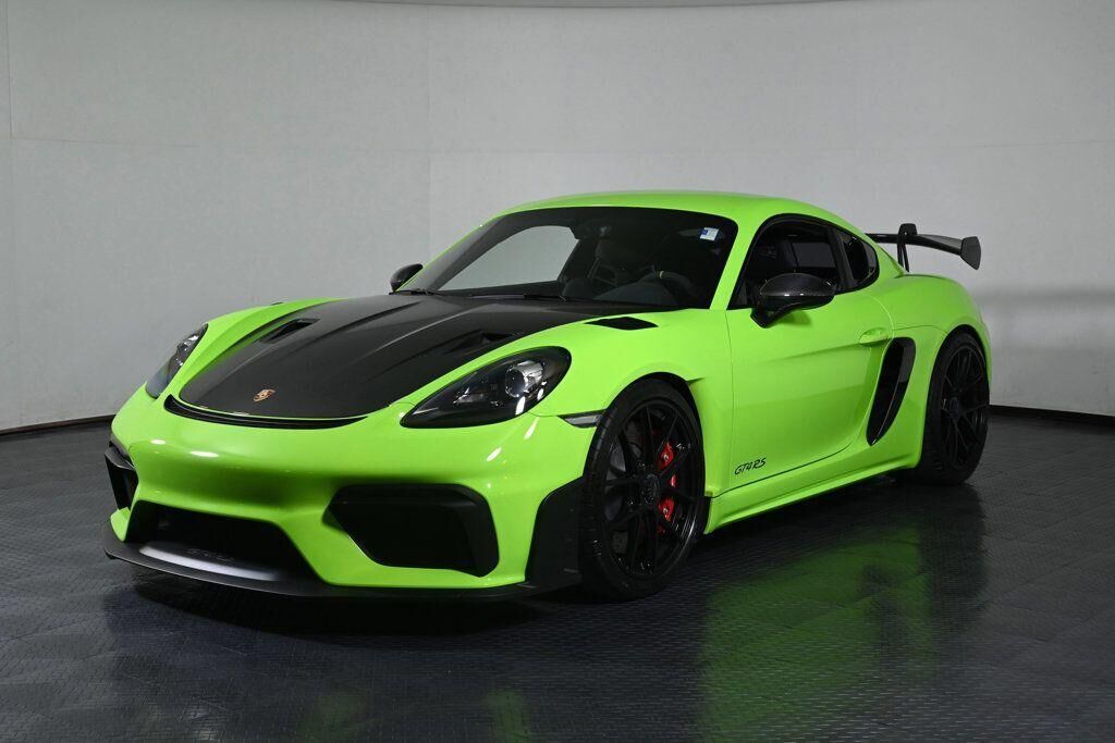 2023 PORSCHE 718