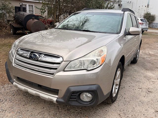 2014 SUBARU Outback