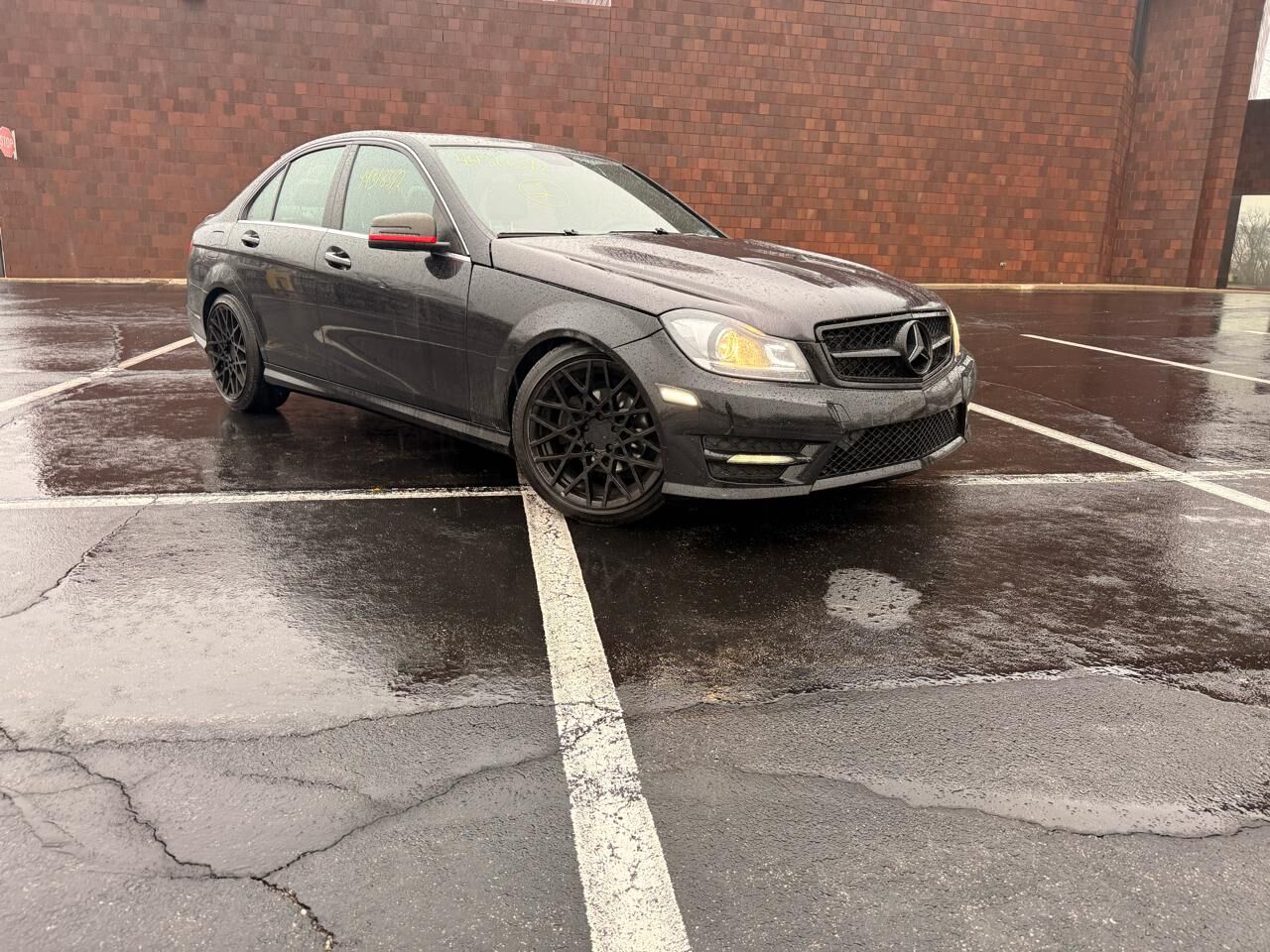 2012 MERCEDES-BENZ C-Class