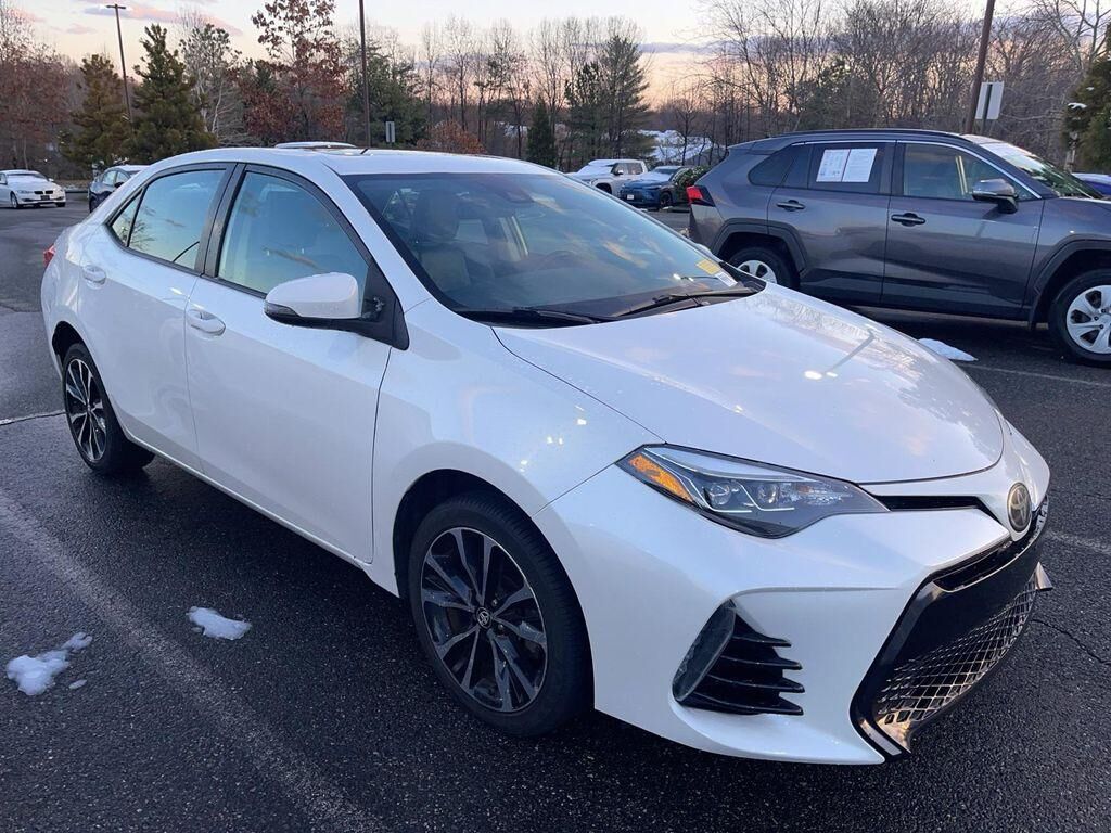 2017 TOYOTA Corolla