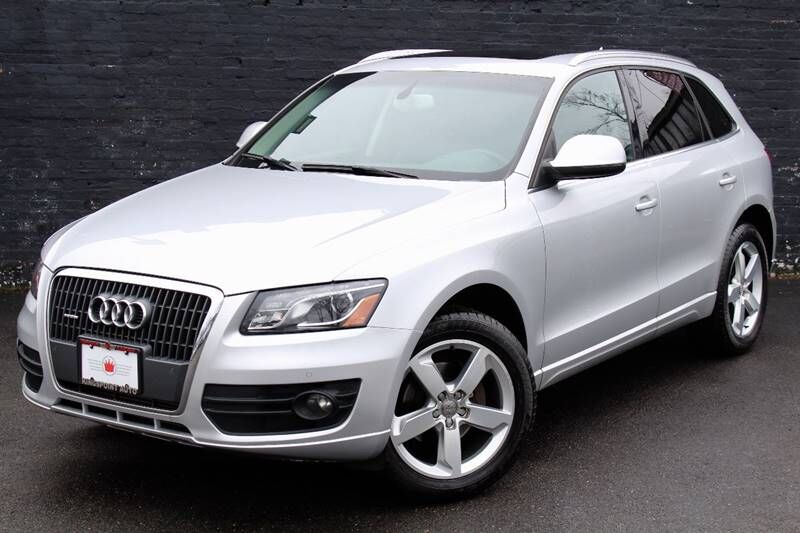 2011 AUDI Q5